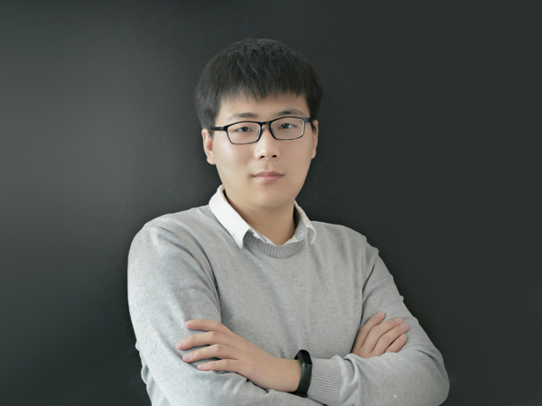 闫宏�? />
                            <p>全面负责公司品牌战略规划提升、市场网�l�拓展、��品开发、制定有效的企业文化�����。具有多�q�的互联�|�运营推�q�经验和市场�l�验�Q�善于发现客户需求，能快速打开新的业务局面�?/p>
                        </div>
                        <p id=